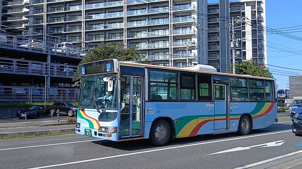 Chida_BUS_417's tweet photo. @Hiyorisbco1 俺は交通オタなので街に出ただけでうるさい....
ちなみに美鈴やらﾅｽﾞｰﾘﾝが好き https://t.co/CdZiBgFh7Y