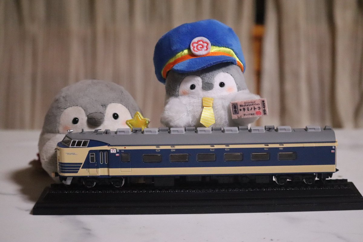 ryama625ud's tweet photo. #我が家の自慢のコウペンちゃんを見ていきませんか

駅員コウペンちゃん
（ぼくのは、ライトラインのチャームつけてます）
お星さまステッキちゃん
（恋人からの編みチャームつけてます） https://t.co/XkFYP1gRb7