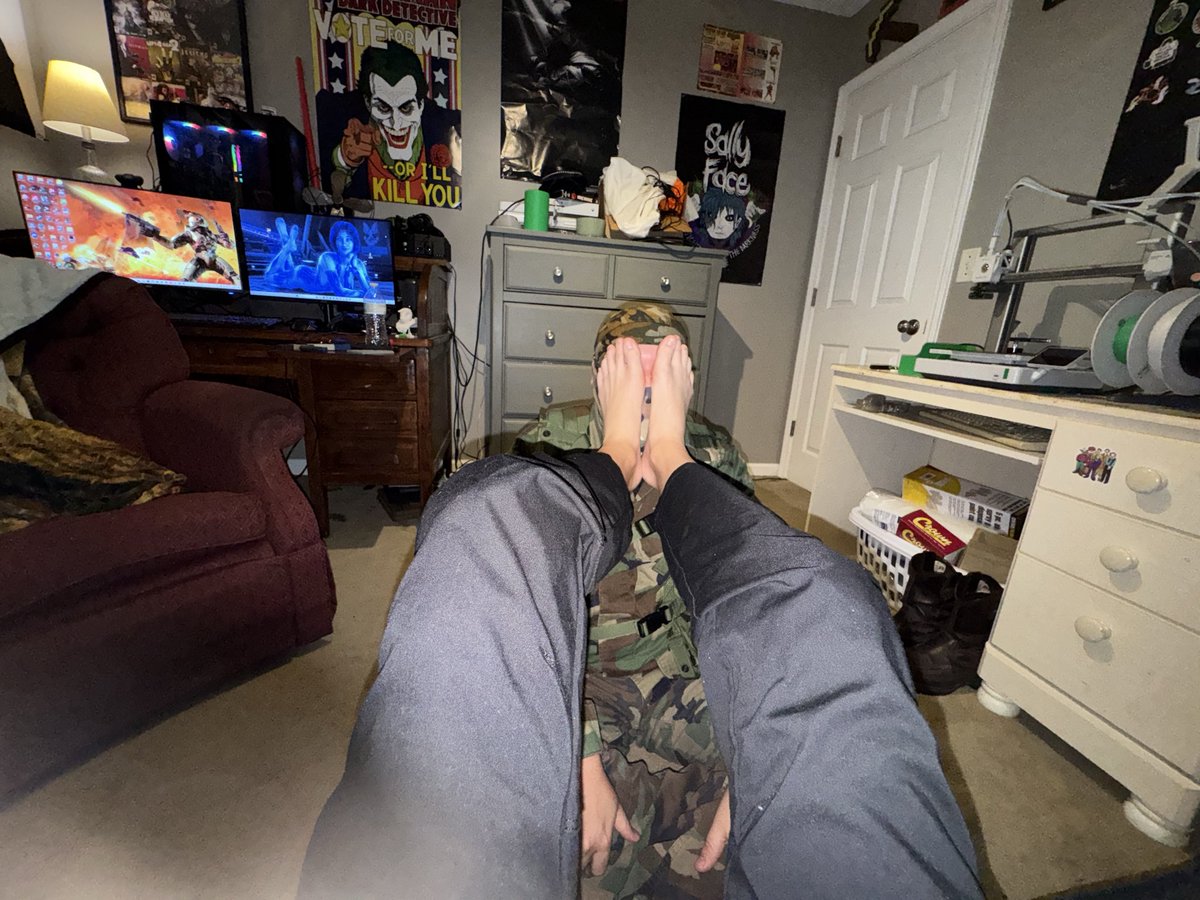 KillerGirlSoles tweet picture