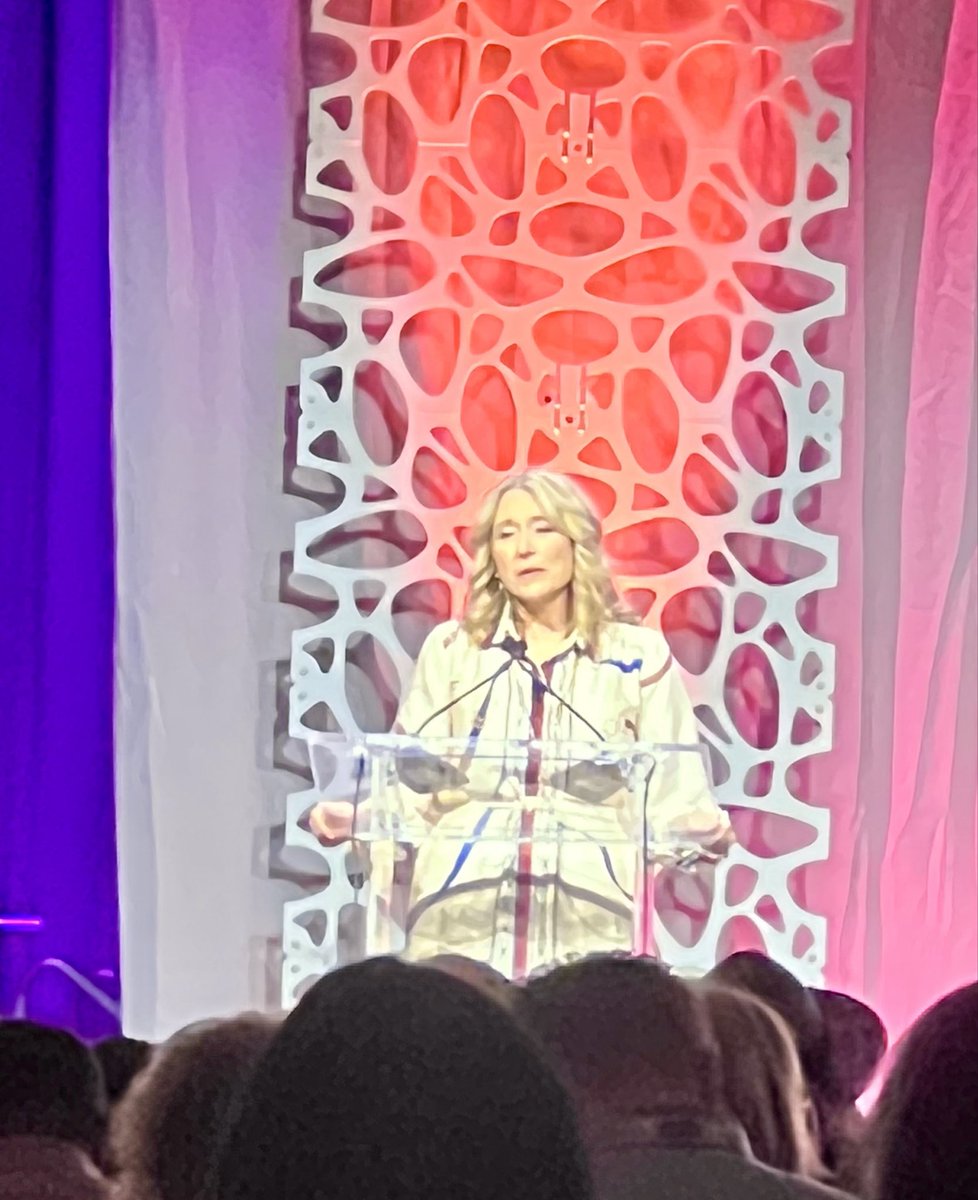 LynneHessling's tweet photo. #AHIMA26 https://t.co/ko4L2PkY1u
