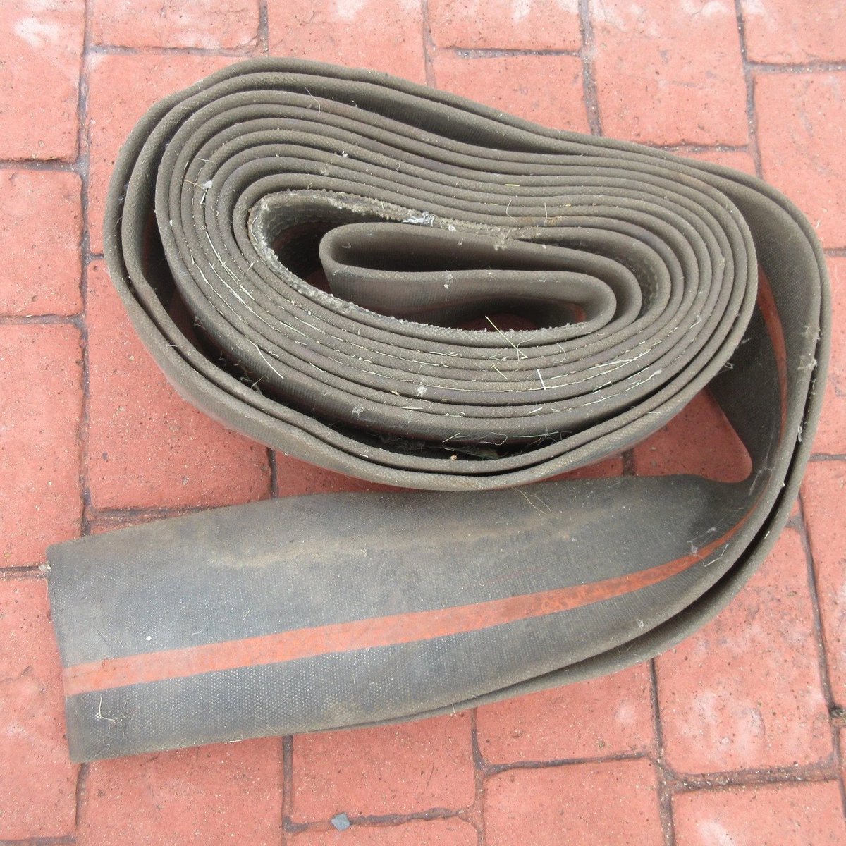 rusticrelics04's tweet photo. Tractor Hit & Miss Engine Flat Belt 6-inch X 33 ft vintage steam pulley endless https://t.co/jJmZWCB7Z4 #eBay via
@eBay #tractor #pulley #thresher #Antique #Hitmiss #Engines #farming #farmer #steamengine #motors #parts #engine #steam #agtwitter #farm #VintageTractor https://t.co/5sfebN5qNf