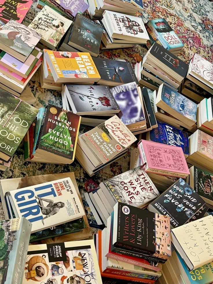 IamSriSudharsan's tweet photo. wherever I go, books find me ❤️ https://t.co/ys1oiVPQVJ