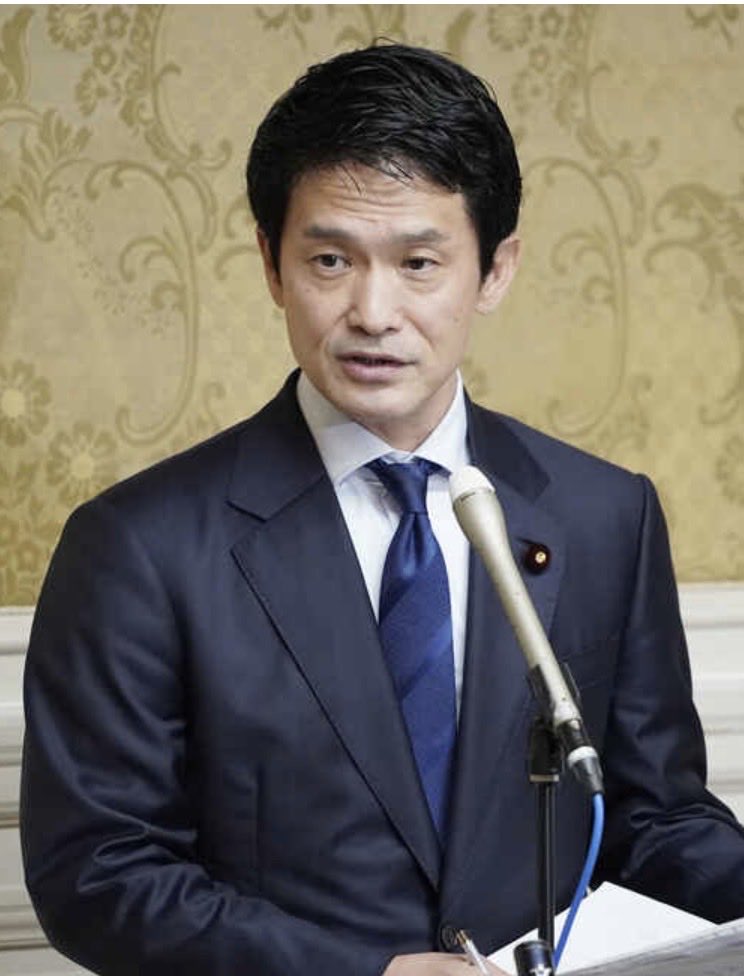 GW3CjJsMQ6n2ye1's tweet photo. 【高市首相 所信表明】
減税の財源「具体性乏しい」　野党、首相演説を批判。

かつて、野党が首相の所信表明を絶賛したことはない。
常に批判、難癖だけ。

それより、自分の『血税詐欺』を正せよ💢 https://t.co/C5pqJRedGN