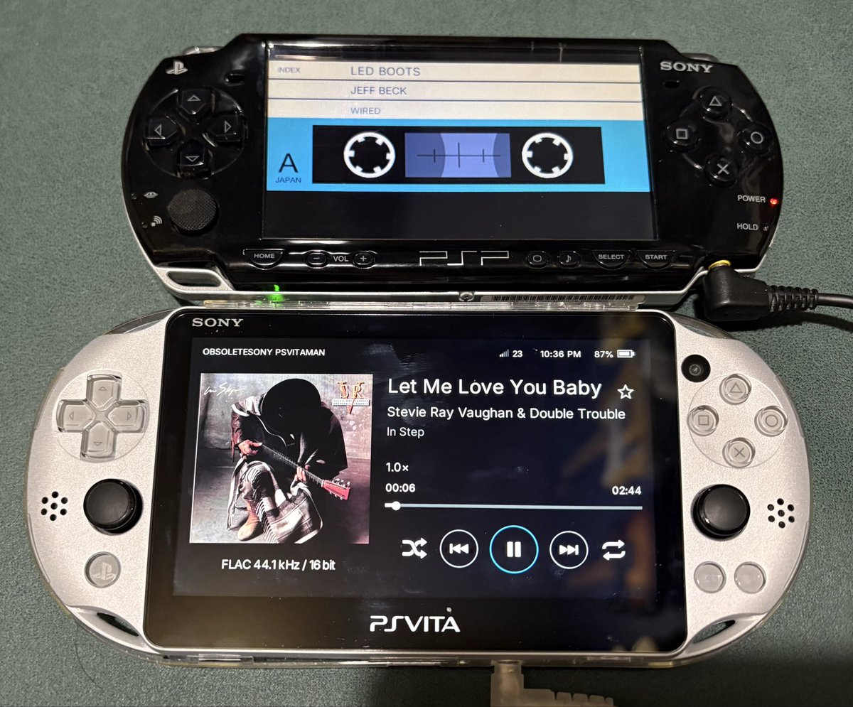 wheels_90's tweet photo. PSVITAは使ったことが無かったので導入に手こずりました💦
コンテンツ管理アシスタントのインストールがネック。
最初から完成度が高いです。
何より液晶のタッチ操作が使えるのが便利。
PSPMANも液晶触っちゃいます😊
楽しいソフトウェアのリリースありがとうございます。
#psvitaman
#pspman https://t.co/Jvj5FibVbB