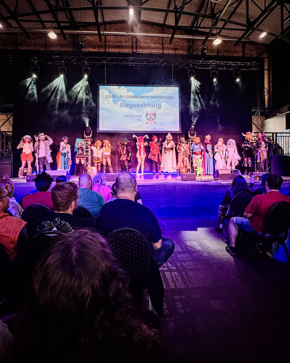 Octopulse_off's tweet photo. This weekend I went to @hiroconvention at the @ewerk_saarbruecken for the first time and I had such a great time ☺️
So many amazing cosplays, tons of cute merch and just so many wonderful &amp; chill people 🤗
.
.
#hirocon #cosplay #gaming #convention #saarbrücken https://t.co/mdOTG9W6gr