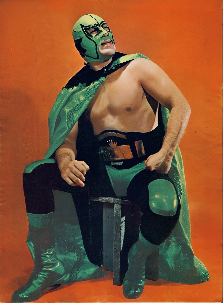 LuchaLibreYYa's tweet photo. #EnUnDíaComoHoy pero de 1947 nacía en la Ciudad de México Don José Luis Barajas mejor conocido como El Faraón, gran luchador que marcó época por sus encarnizadas batallas y carisma en el ring.

Hoy en su cumpleaños, le deseamos al “Rudo de los Ojos Esmeralda” un muy feliz día y muchos años más de vida.