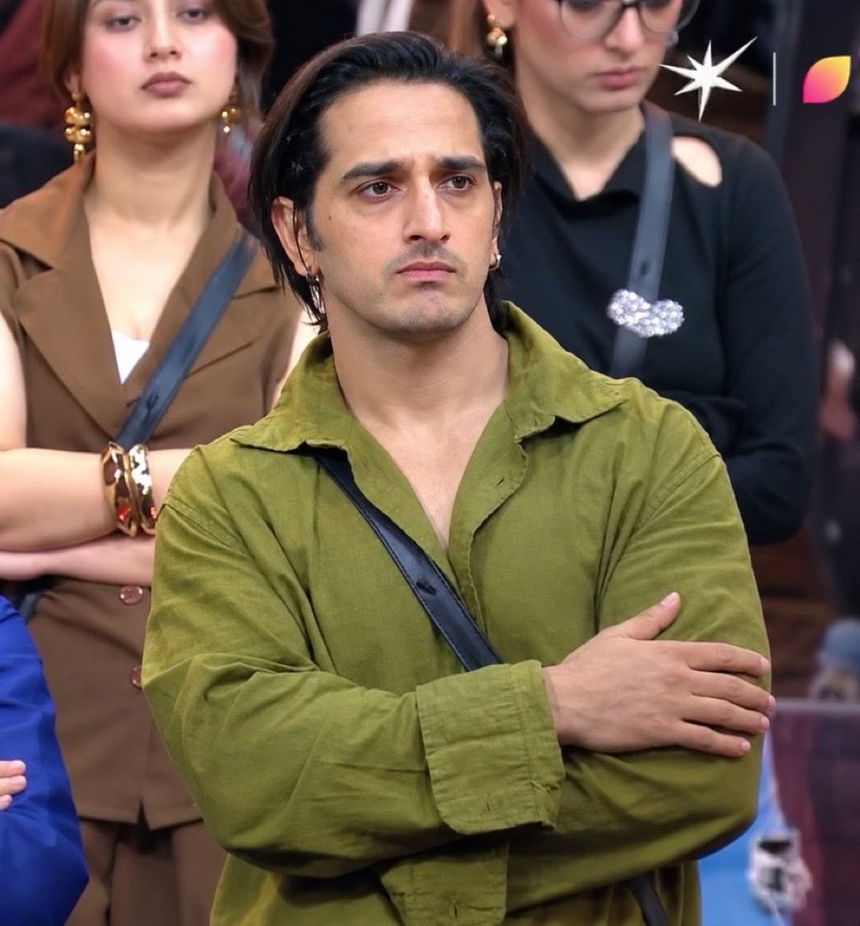 TheLeader786's tweet photo. @HotstarReality THE BOSS of BB20 

#QaziIsTheBoss https://t.co/oRn7tAv9Z5