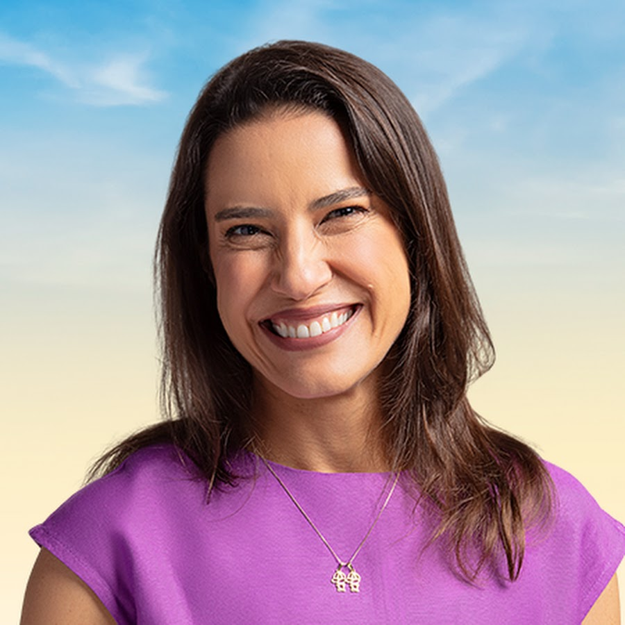 poptime's tweet photo. Governadora reeleita em Pernambuco, Raquel Lyra diz que não apoiará nenhum candidato à presidência:

"Mas isso não tira minha gratidão ao Presidente Lula, que nos ajudou a chegar até aqui. Que abriu as portas do governo e dos seus ministros, pra que a gente pudesse fazer as entregas que fizemos em Pernambuco."