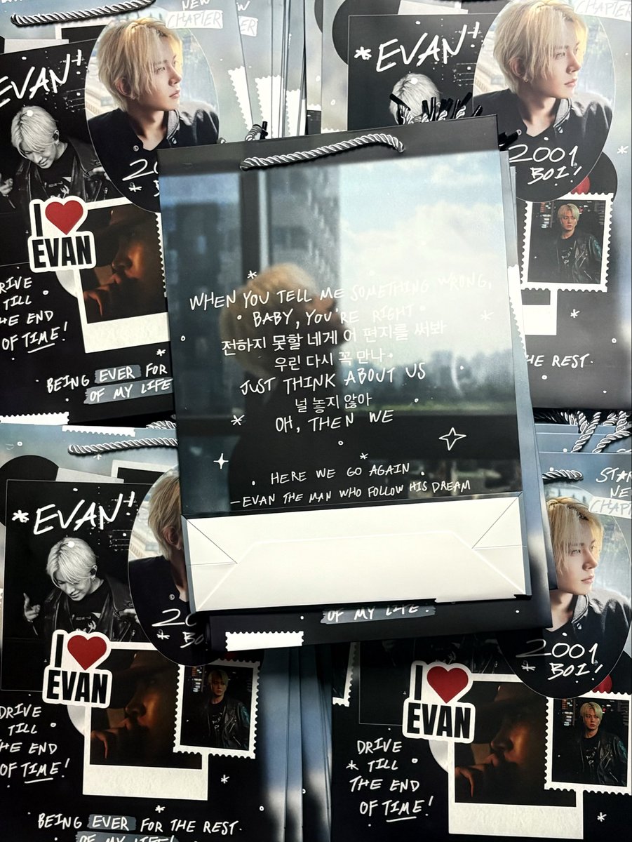t_xow_'s tweet photo. ꒰ྀི১ pls kindly rt ໒꒱ིྀ 

giveaway for ˚₊‧꒰ა ever ໒꒱ ‧₊

     ⤷ EVAN ִֶָ🪽་༘ paper bag A4 25ea ˎˊ˗

( 𑣲 spc for heejake — mini brooch 𑣲) 
 — pic in mt 🐹🐶

────୨ৎ────

 📍at UOB live 17th Oct 2026
Time : tba 

( #Klivefestival #EVAN #HEESEUNG ) https://t.co/Kc0B37PwoG