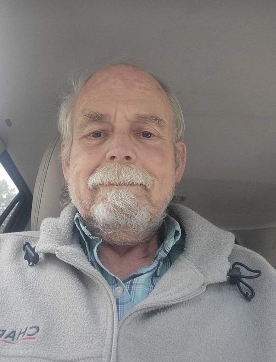 TylerJasonny's tweet photo. Do you like old men? https://t.co/0VTu7dDyqk