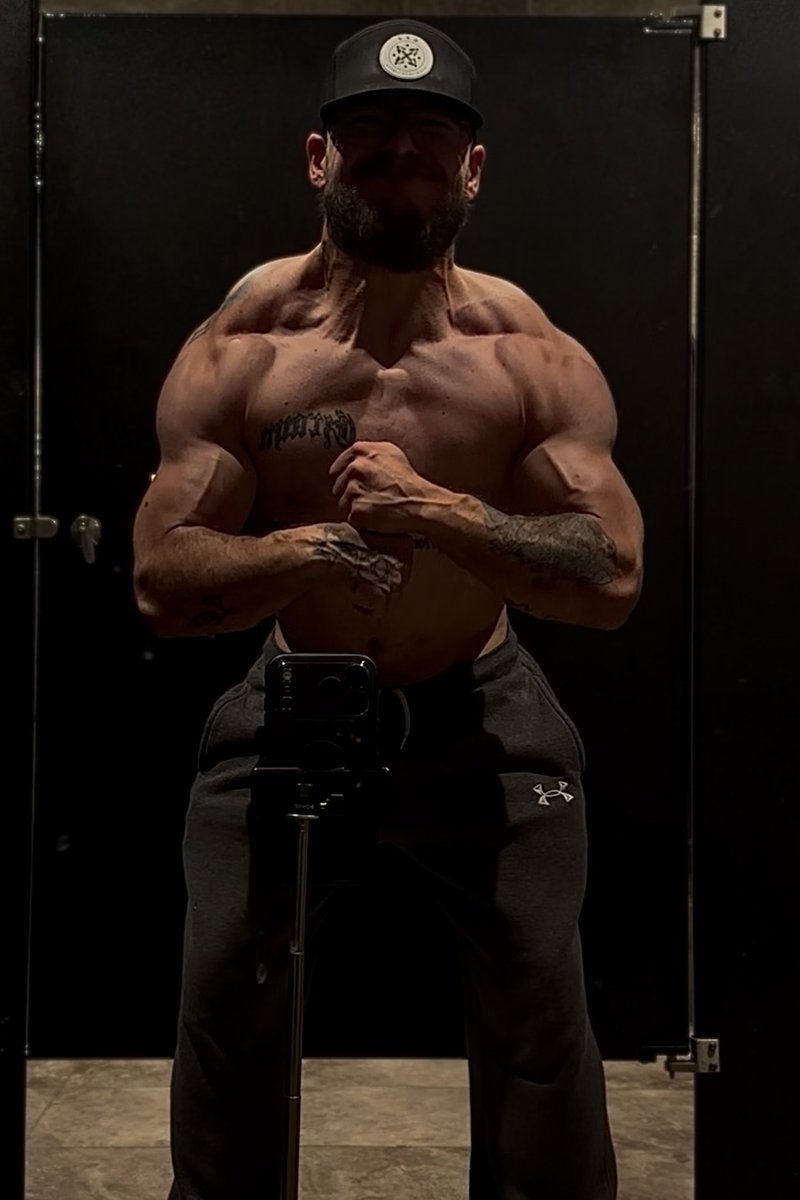 COlfAXX96's tweet photo. Who wants it! DM’s are open #ABQ #abqmeets #abqfreaks
#Dilf #freak #505freaks #NSFW
#Albuquerque #NewMexico https://t.co/5UVnwVwir8
