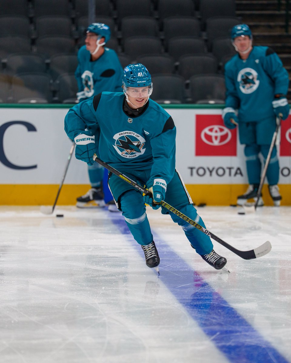 SanJoseSharks's tweet photo. Monday morning skatin’ 😄 https://t.co/SHgnjDDRGs