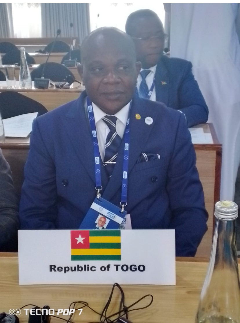 KodjoAliPros's tweet photo. #Togo prend part à la 153ᵉ Assemblée de UIP « Parlement du monde », à #Arusha, en https://t.co/WXhTBGan6b délégation togolaise est conduite par l’Honorable DZREKE Ayao VP de l’Assemblée nationale et Chef de délégation, aux côtés,l’Honorable PASSOU Essohanam Charles
 #UIP #Arusha https://t.co/VmQvoY8wis