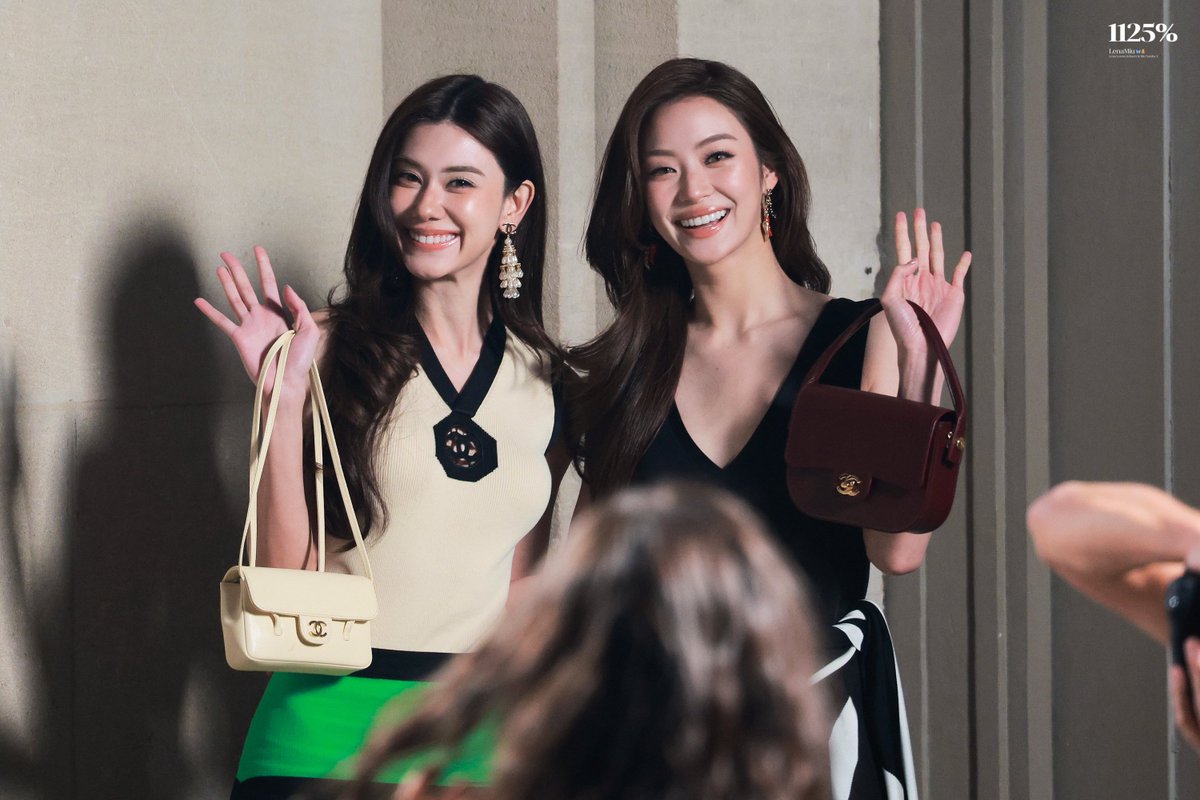 1125percent_'s tweet photo. สวยมาก🦋🧸✨

#CHANELSS27xLenaMiu
#Lalinalena #MiuNatsha
#LenaMiu #ลีน่าหมิว 
#CHANELSpringSummer 
#CHANEL #PFW @CHANEL https://t.co/oeOnBrvttt