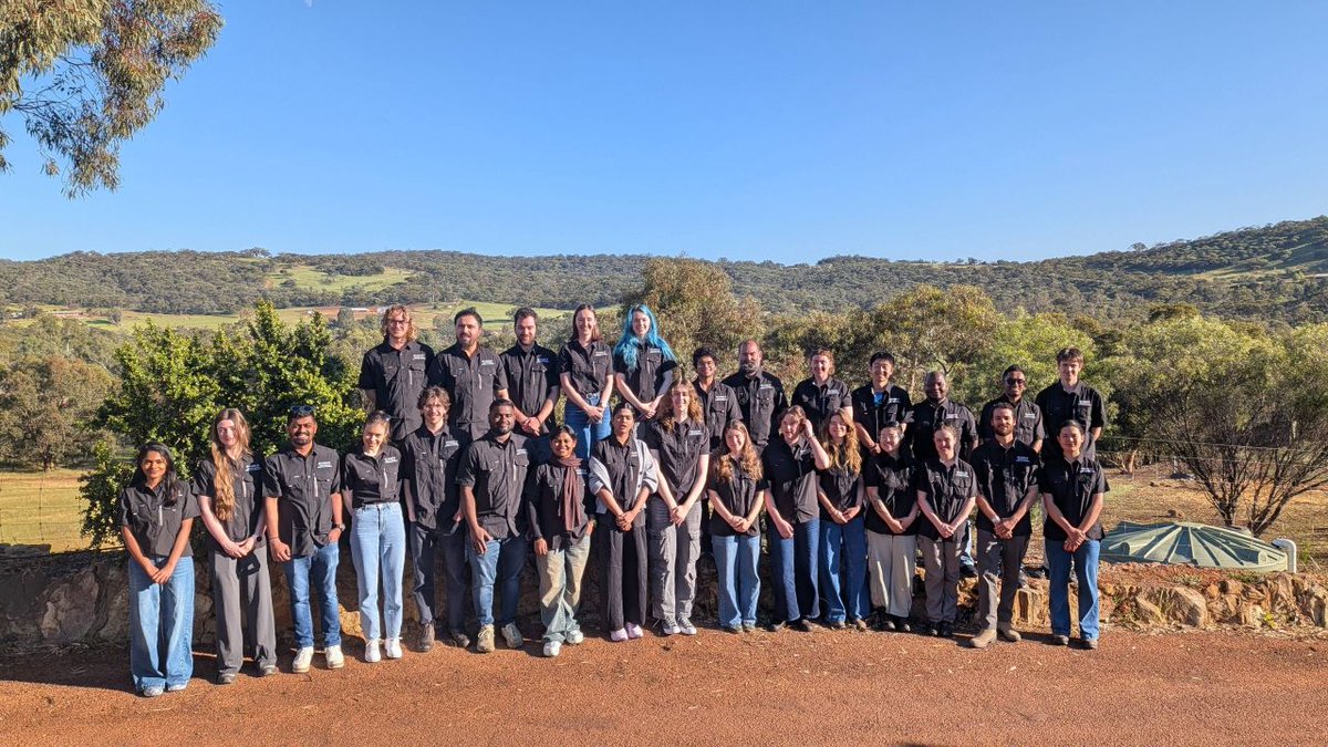 MiraGeoscience's tweet photo. Supporting future geoscientists starts today. We're proud to be an in-kind sponsor of #CAGE26 organized by @ASEG and to support this unique opportunity for emerging geoscientists to gain hands-on experience. Congratulations to the organizers and participants on a successful camp! https://t.co/DEuBuijskI