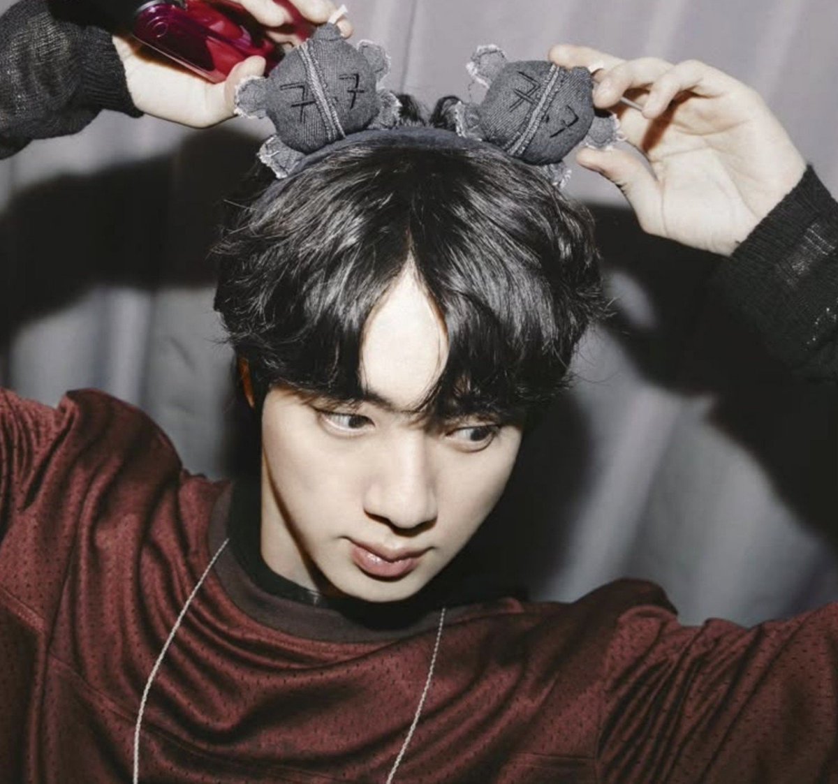 jinspam_'s tweet photo. Nini 🐹                                           Wolf Jin 🐺 https://t.co/Fkxsh3GwIl