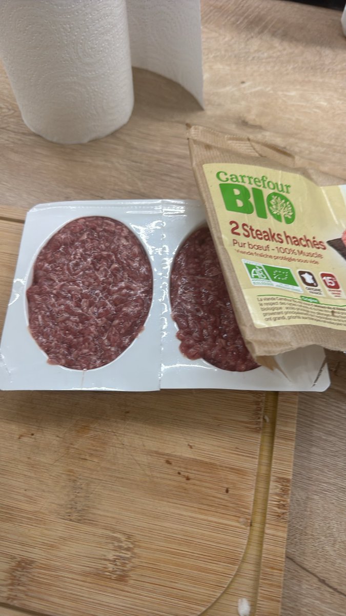 Mendron12_34's tweet photo. @CarrefourFrance bref un sachet biodégradable pour rien https://t.co/Wf40d1jbSO