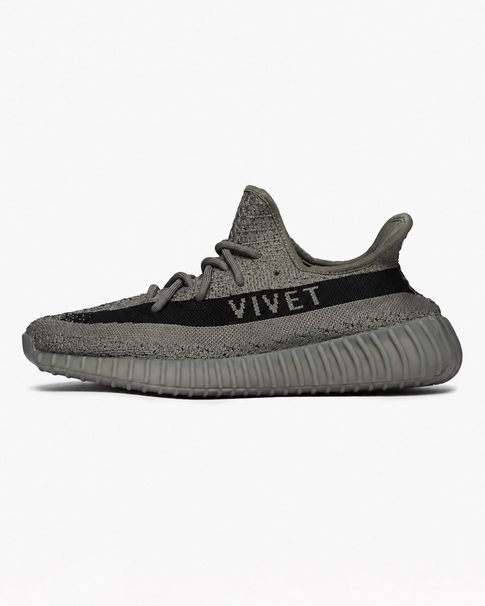 DailyNoud's tweet photo. Kai Cenat has released brand new VIVET sneakers in two distinct colorways. https://t.co/5ZTna7ePLA