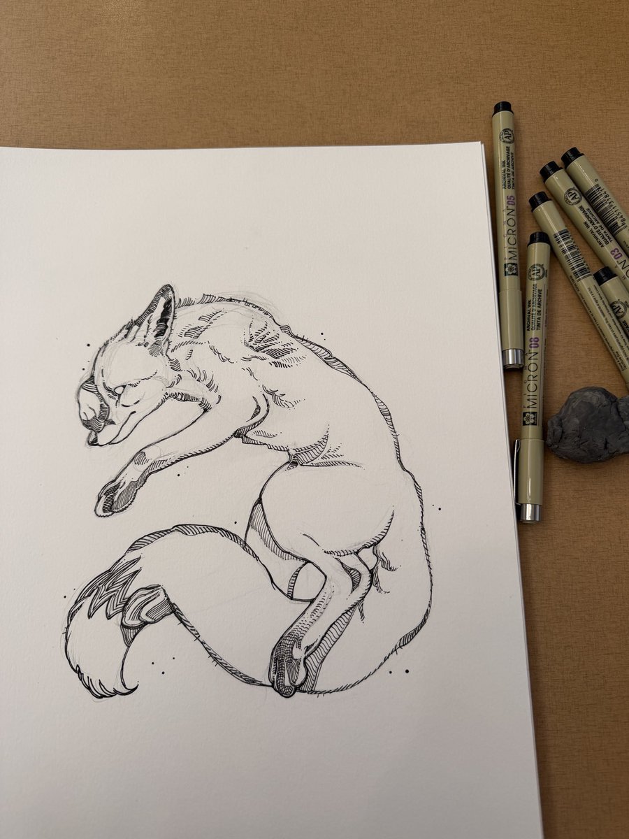 heartofcheche's tweet photo. I drew a fox while sitting in a restaurant 🦊 https://t.co/5U0GvhvVlT