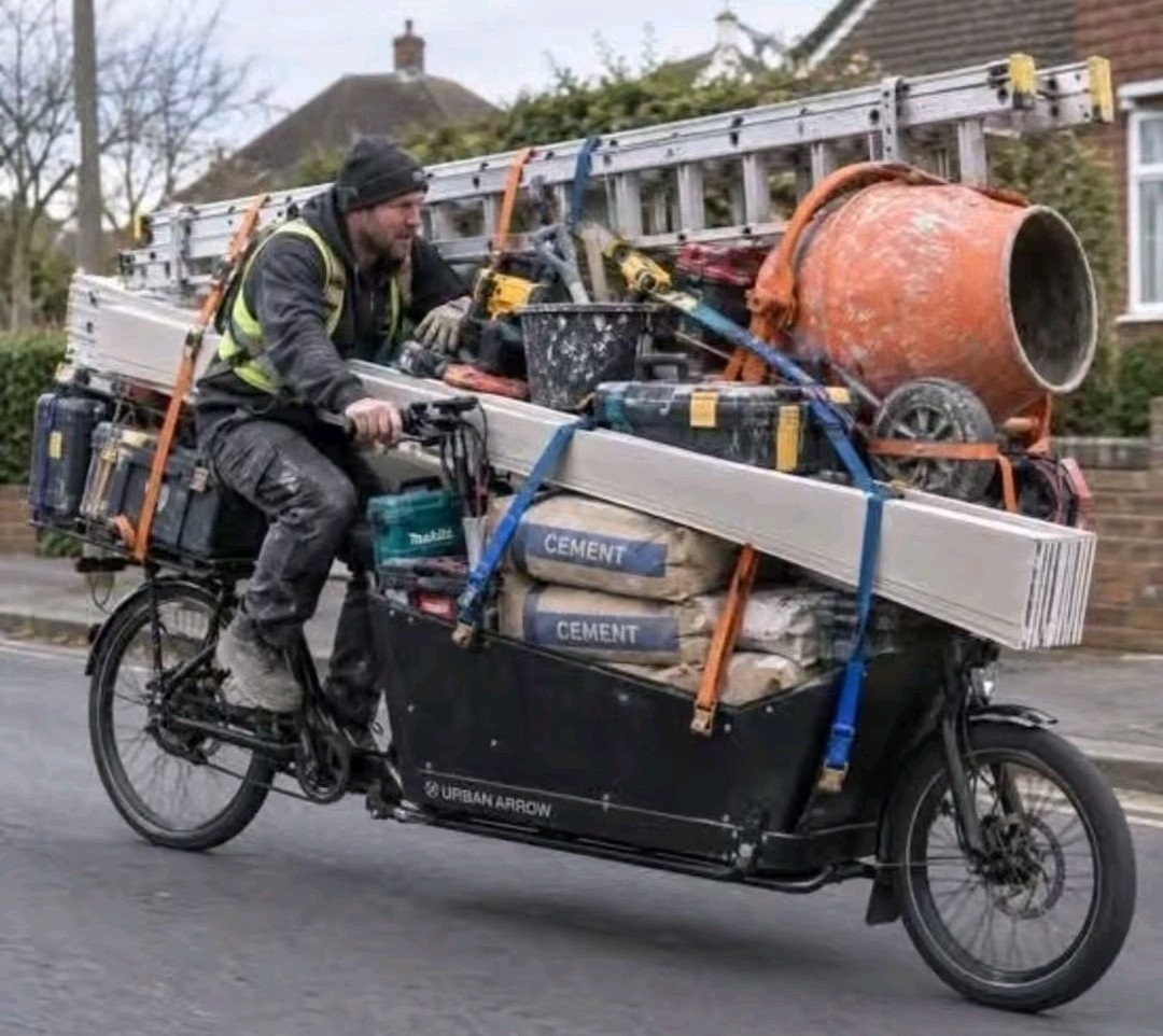 ReturnofColin2's tweet photo. I'm off to see the folk on Dragon's Den with my new invention. 

The Builder's Bike 🤓👍 https://t.co/eNu6deG55z