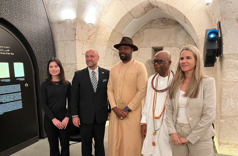 Lord_Of_Warri's tweet photo. His Majesty Ògíamẹ̀ Atúwàtse III, CFR, the 21st Olu of Warri, has completed his first visit to Israel as part of a high-level Christian leaders’ delegation.

The visit, organised by Bishop Robert Stearns of Eagles’ Wings, brought together about 550 Christian leaders from 51 nations. It took place during Sukkot and around the third anniversary of the October 7 attacks. Participants met Israeli leaders and soldiers and attended the Awake Jerusalem worship festival. Her Majesty Olori Atuwatse III was also part of the Nigerian presence on the trip.

In an interview with The Jerusalem Post at the Tower of David in Jerusalem, His Majesty reflected on peace, unity, and the lessons Israel and Nigeria can share.

“The sooner we all heal and allow things to flow from a healed heart, the world can only be a better place,” he said.

He described peace as more than the absence of conflict, rooted instead in “Hearts. Vision. Perception,” and in connection with the Creator. His main takeaway from the visit was that “there is so much more that unites than divides.” Pointing to Nigeria’s many tribes, cultures, and faiths, he said that yielding to unity can produce “a really beautiful tapestry,” the same appeal he sees in Jerusalem.

Beyond the spiritual bond—noting that Christianity has its roots in Judaism—His Majesty highlighted practical opportunities for partnership between Israel and African nations in education, technology, infrastructure, and security.

“Things are first spiritual before they’re physical,” he said, “so that’s why I believe there are so many opportunities for partnership between Israel and the African continent.”

The Kingdom of Warri welcomes this engagement as part of His Majesty’s ongoing work to strengthen international relationships and bring the voice and heritage of the Itsekiri people to the global stage.

Read the full interview: https://t.co/n1Rpkw4jfG

#OluOfWarri #WarriKingdom #OgiameAtuwatseIII #Itsekiri