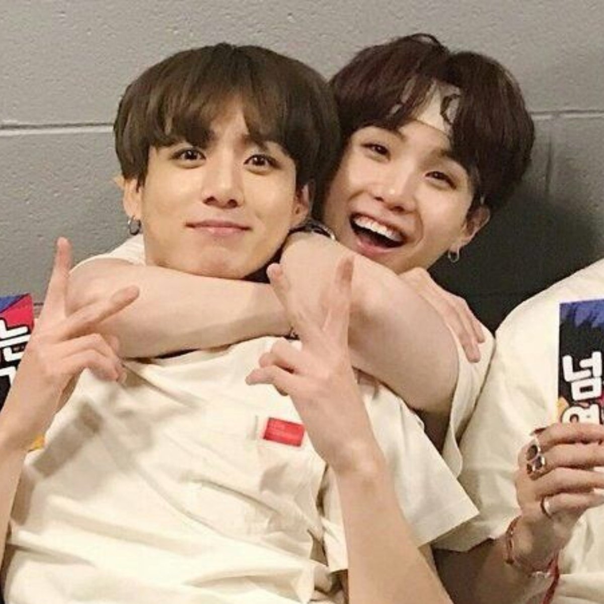 b2bsuga's tweet photo. yoon and his koo https://t.co/r3dqy66i3A
