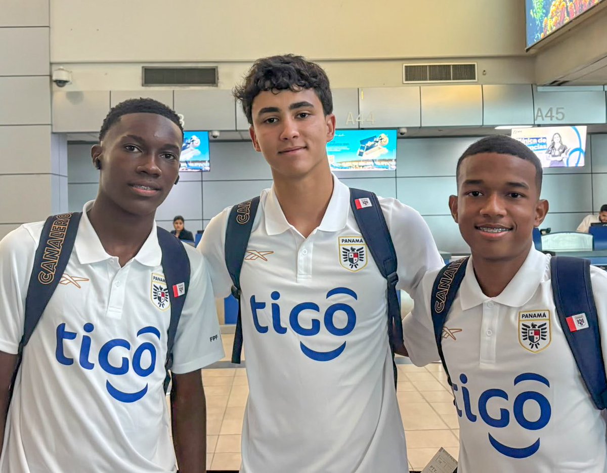 cdplazaamador's tweet photo. MUCHO ÉXITO LEONES 🦁🇵🇦 

Le deseamos mucho éxito y buen viaje a nuestros juveniles: Jasio Jordan, Sebastián Sotelo y Josué Garcés, quienes viajan con la Selección Nacional U-16 a disputar el Torneo UNCAF FIFA Forward, que será celebrado en Santa Tecla, El Salvador. 🔥 https://t.co/tFgGenwpvI