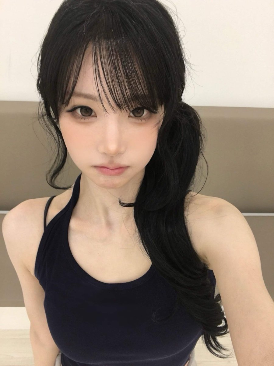 gapyeonghaus's tweet photo. [261005]
#tripleS Nakyoung COSMO Talk update 🐈‍⬛

#NaKyoung #나경 #김나경 #ナギョン https://t.co/EJRvXWdRmy