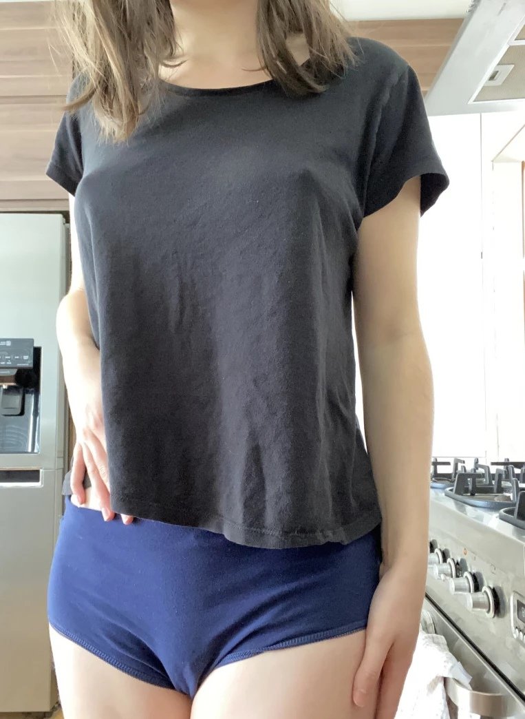 cittygrlz's tweet photo. Free nude for the first 3 people who reach me via dm😇 #nude #horny #sexting #wlw https://t.co/LkBUYqSwtH