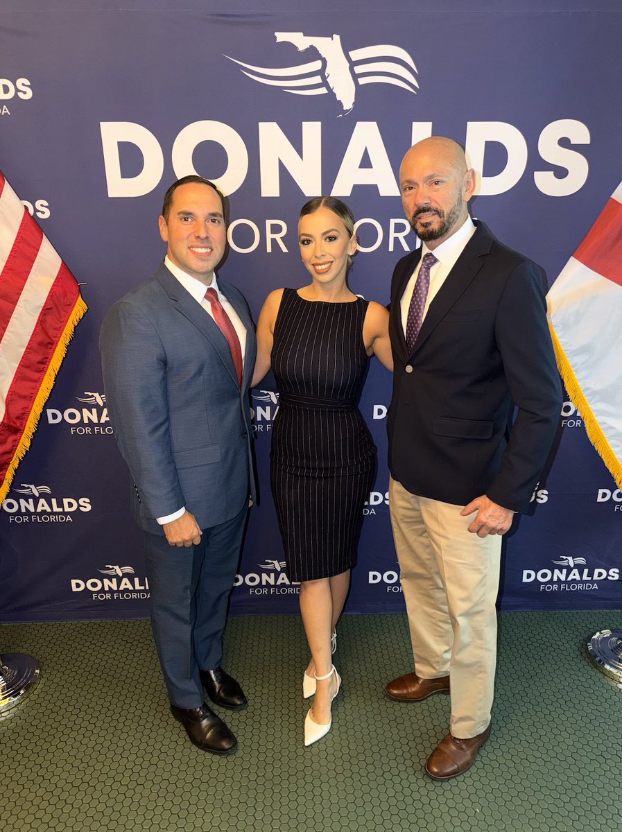 AlMauliniPWMCG's tweet photo. Glad to join Bryan Avila (pictured), Byron Donalds’ running mate for Lieutenant Governor, alongside Republican nominee for Governor of Florida Byron Donalds and community leaders at Versailles for cafecito this morning.
Always great to connect with familiar faces across Miami-Dade.