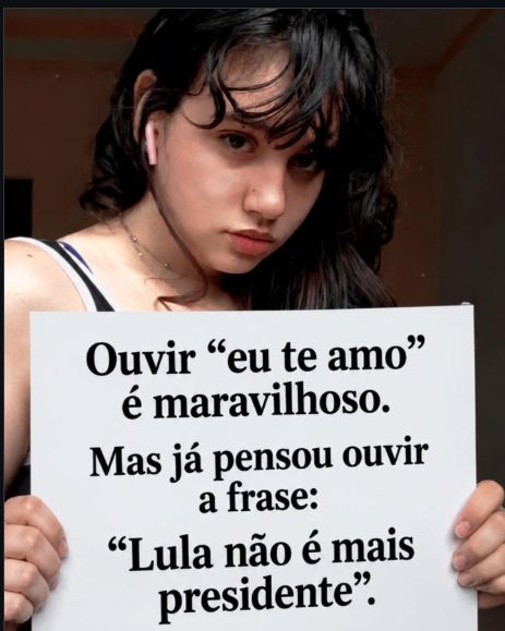 neideboaski's tweet photo. Imagine tocar o celular dia 25 e ouvir isso antes de dormir!! https://t.co/iumb4LjcJn