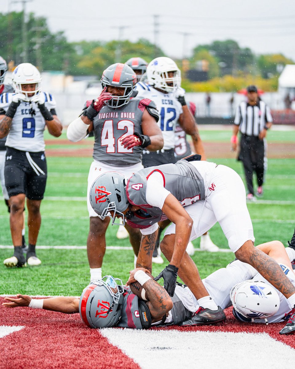 VUU_Football's tweet photo. Victory Monday ✅ #Play411 https://t.co/RrfI3JY8Yp