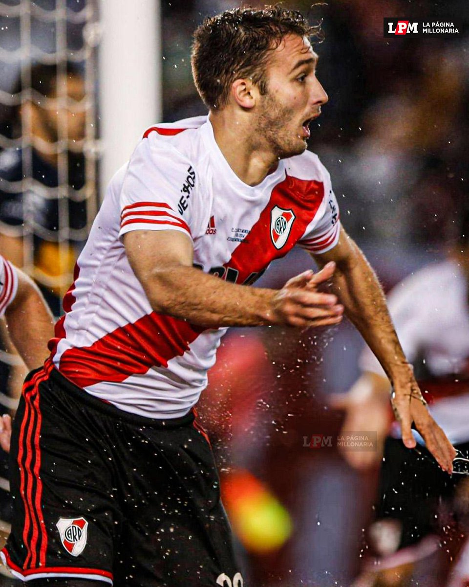 RiverLPM's tweet photo. Se cumplen 12 años del gol del cambio Pezzella de nueve 🔙 https://t.co/hD2MKPwf0U