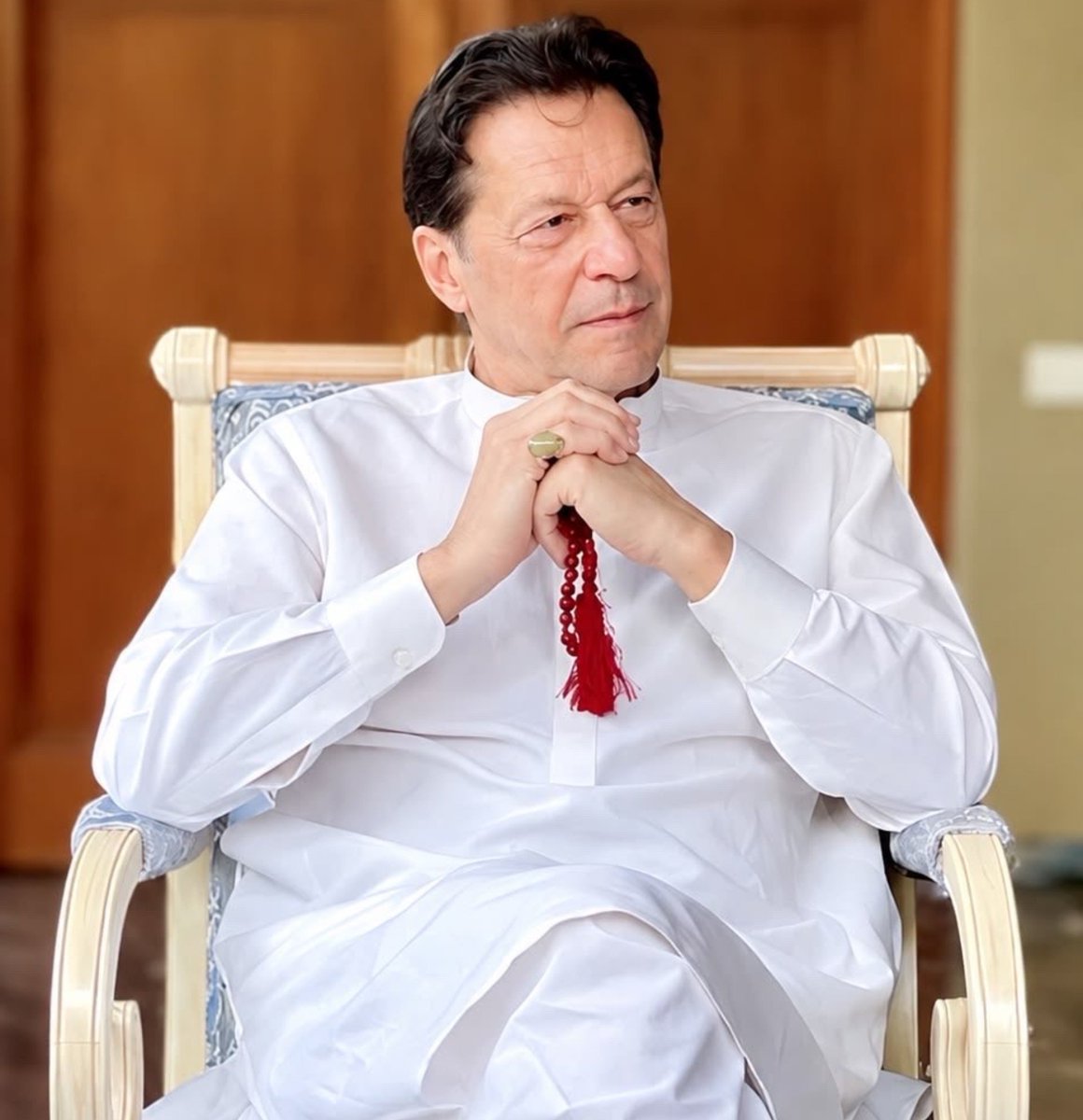 Khankamoo's tweet photo. وہ کہتا تھا کہ میں لڑوں گا
پھر ہم نے اُسے لڑتے دیکھا https://t.co/Ce83a5Ks4I