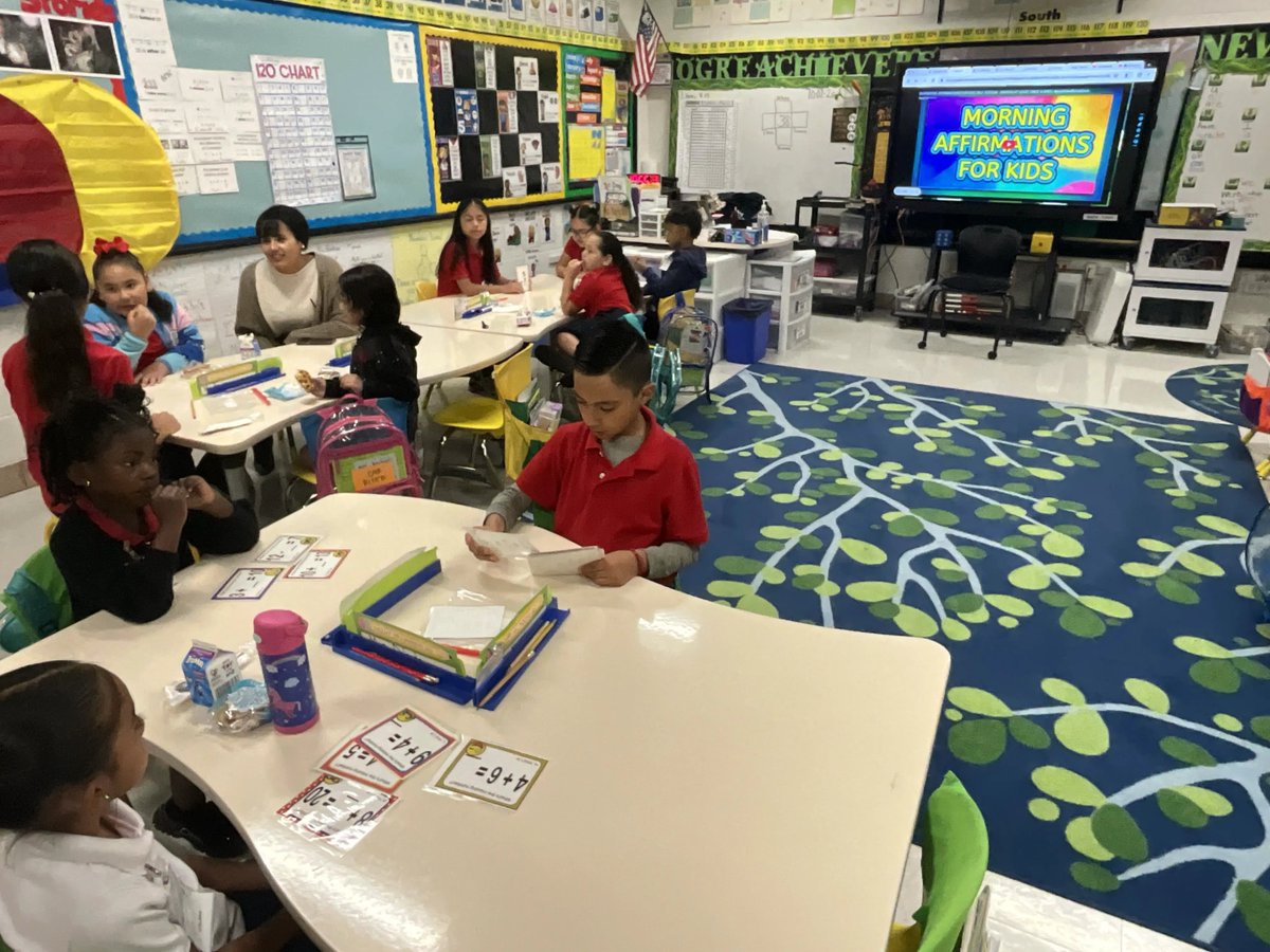 disdstemmath's tweet photo. Fifth grade students at @fosterdisd mentor the first graders for academic success with Math Magic. @DrElenaSHill @AaronDaffern @Dallasacademics https://t.co/fbvrGwsJc7
