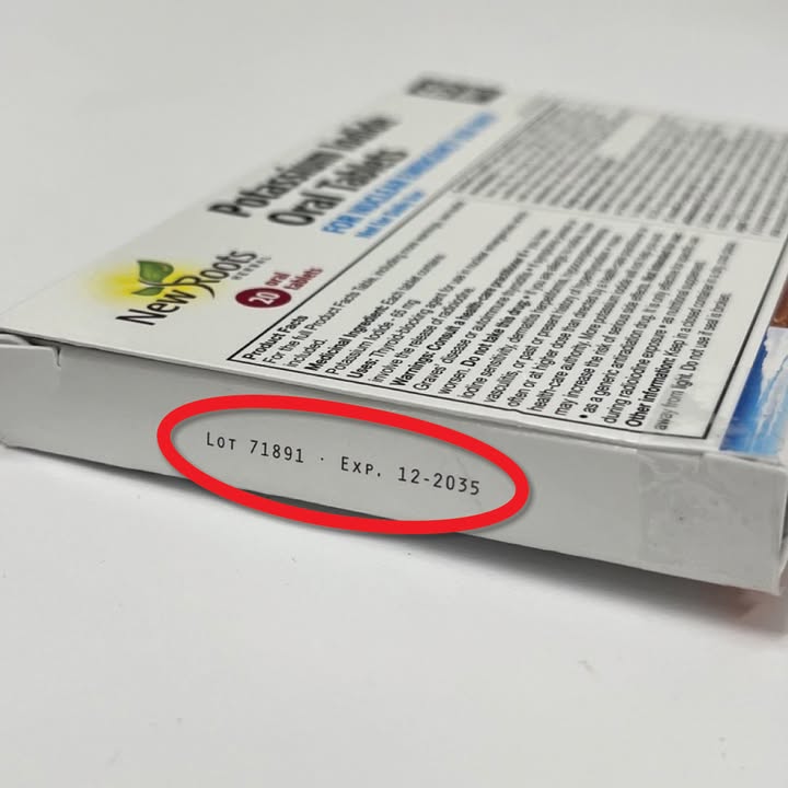 DurhamHealth's tweet photo. Are you prepared?
Check your packages of potassium iodide (KI) pills to make sure they are not expired. 

All packages have the expiry date listed on the outside of each box.

Don't have a supply? Order your package &amp; learn more about KI pills. 

🔗 Visit https://t.co/sNem8ONutn https://t.co/OkRDmh97JD