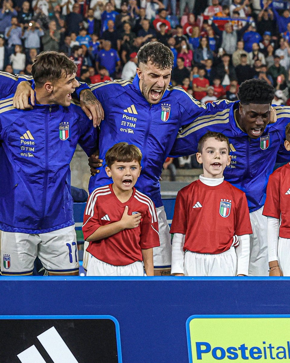 Azzurri_En tweet picture