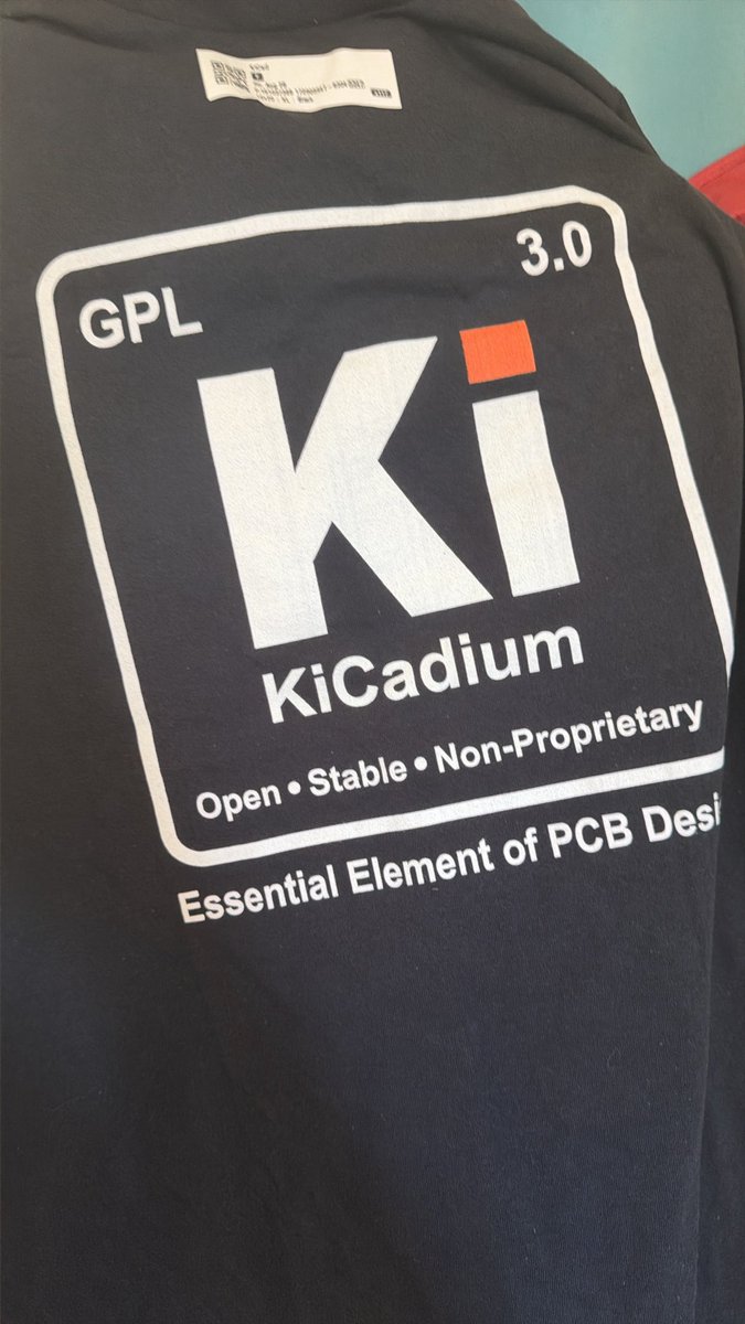 boardrepo's tweet photo. @kicad_pcb Easy https://t.co/6wM1IjVJRW