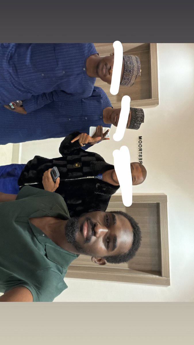 cryptcaapo's tweet photo. Guess at least 2 of the guys here https://t.co/MSDqnF9DYN