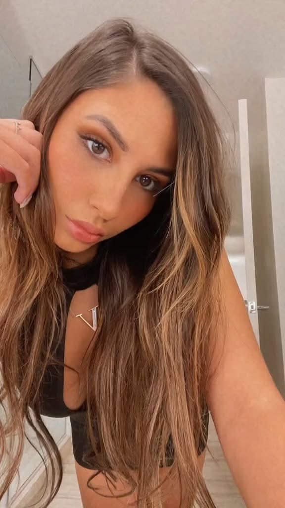 JessicaAlluw's tweet photo. Hey https://t.co/snYYPKxTnd