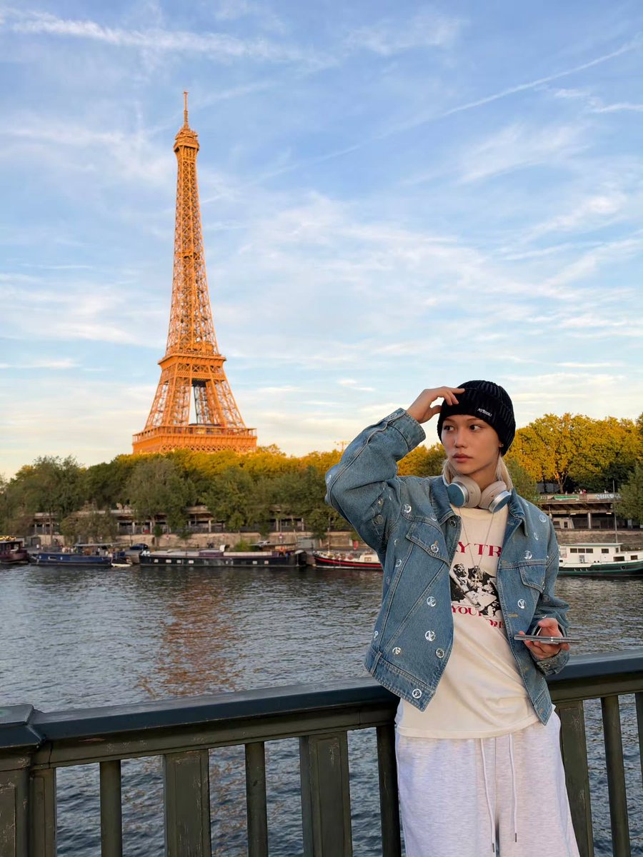 straykids_pt__'s tweet photo. https://t.co/z2FaPIopyp