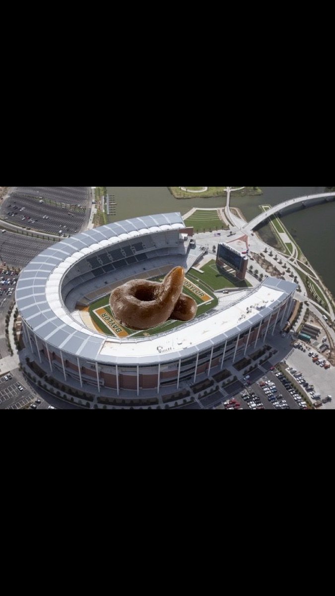 SamTheCarter's tweet photo. 🚽 💩 🐻 🔫 https://t.co/98K6ckIPIo
