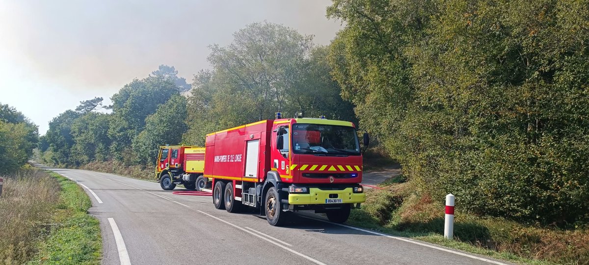 premar_ceclant's tweet photo. Lundi 5 oct. un incendie de grande ampleur s'est déclaré dans le secteur du Menez Hom. De nombreux marins-pompiers de l'Île Longue et de Lanvéoc sont venus soutenir les sapeurs-pompiers du SDIS.
Plus d'info :
⬇️⬇️⬇️ https://t.co/FMhd4QUwH2