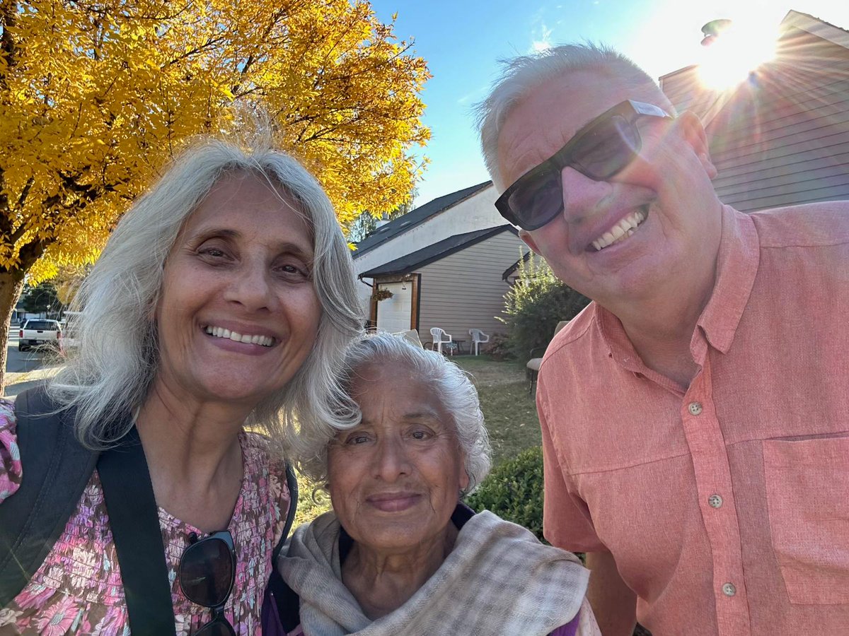 _StephenDooley's tweet photo. Thank you for the warm welcomes, conversations, and support along the way. I’m excited to keep knocking on doors, listening, and working to be a strong voice for Surrey-Cloverdale.

#BCNDP #SurreyCloverdale https://t.co/SCVL2TACD1