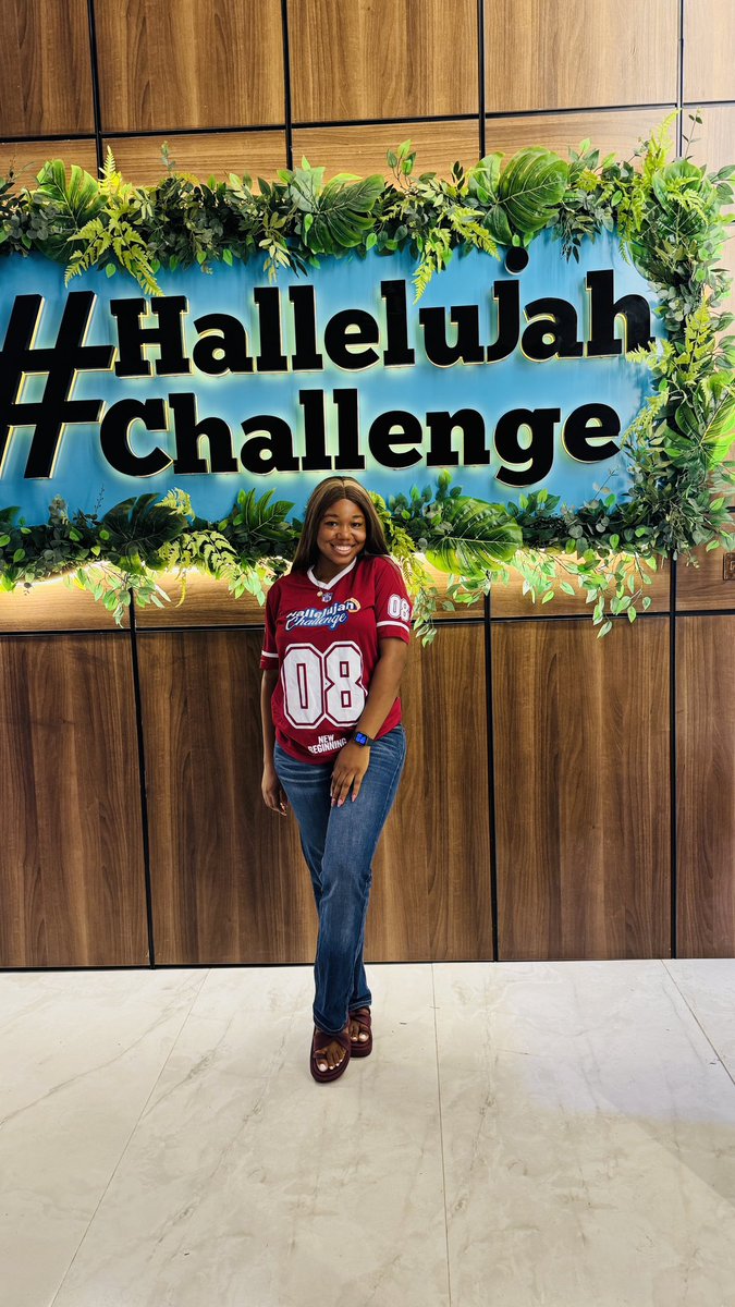 TosinofJesus's tweet photo. Welcome to one of my favourite seasons of the year 💃💃💃💃💃

Happy #HallelujahChallenge Day to everyone who celebrate 🥳🥳🥳

11:59pm is the time.. be there! 🫵🏼 https://t.co/nfZto7JsP5