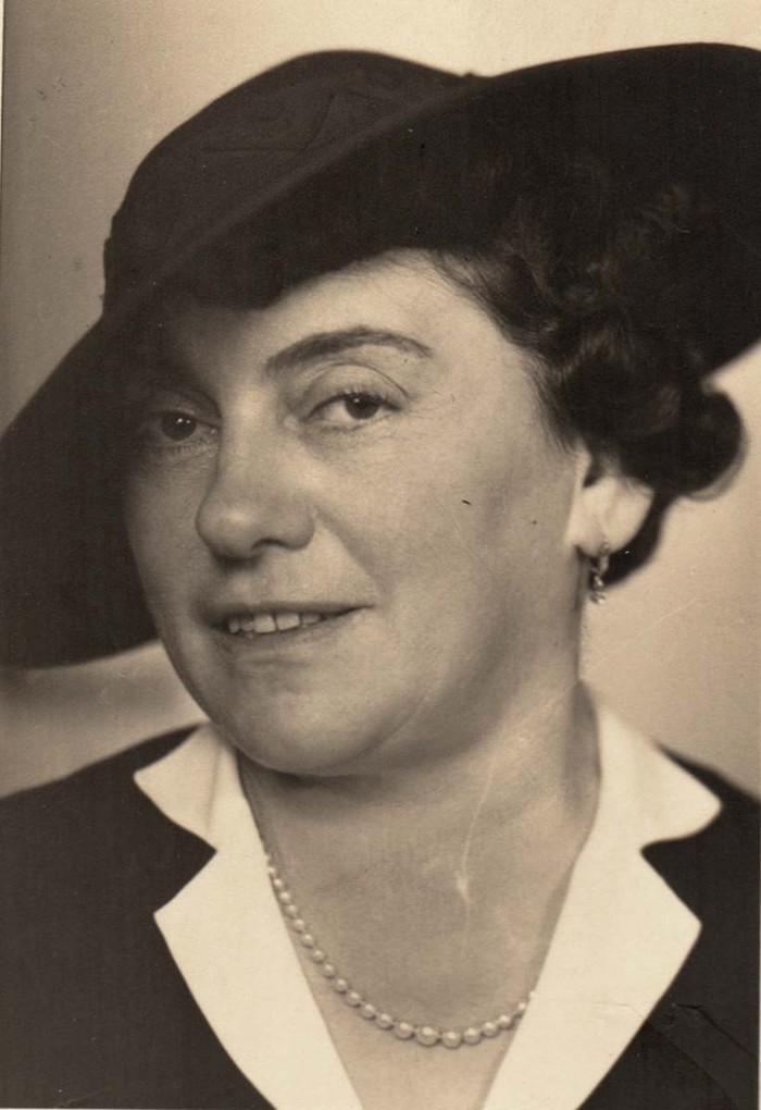 AuschwitzMuseum's tweet photo. 5 October 1886 | A German Jewish woman, Betty Spiegel, was born in Hainsfarth. 

In 1940 she was incarcerated in Gurs and in September 1942 she was deported to #Auschwitz and murdered in a gas chamber.
---

Listen about the development of the mass murder infrastructure at Auschwitz: https://t.co/K6kcCrNDad