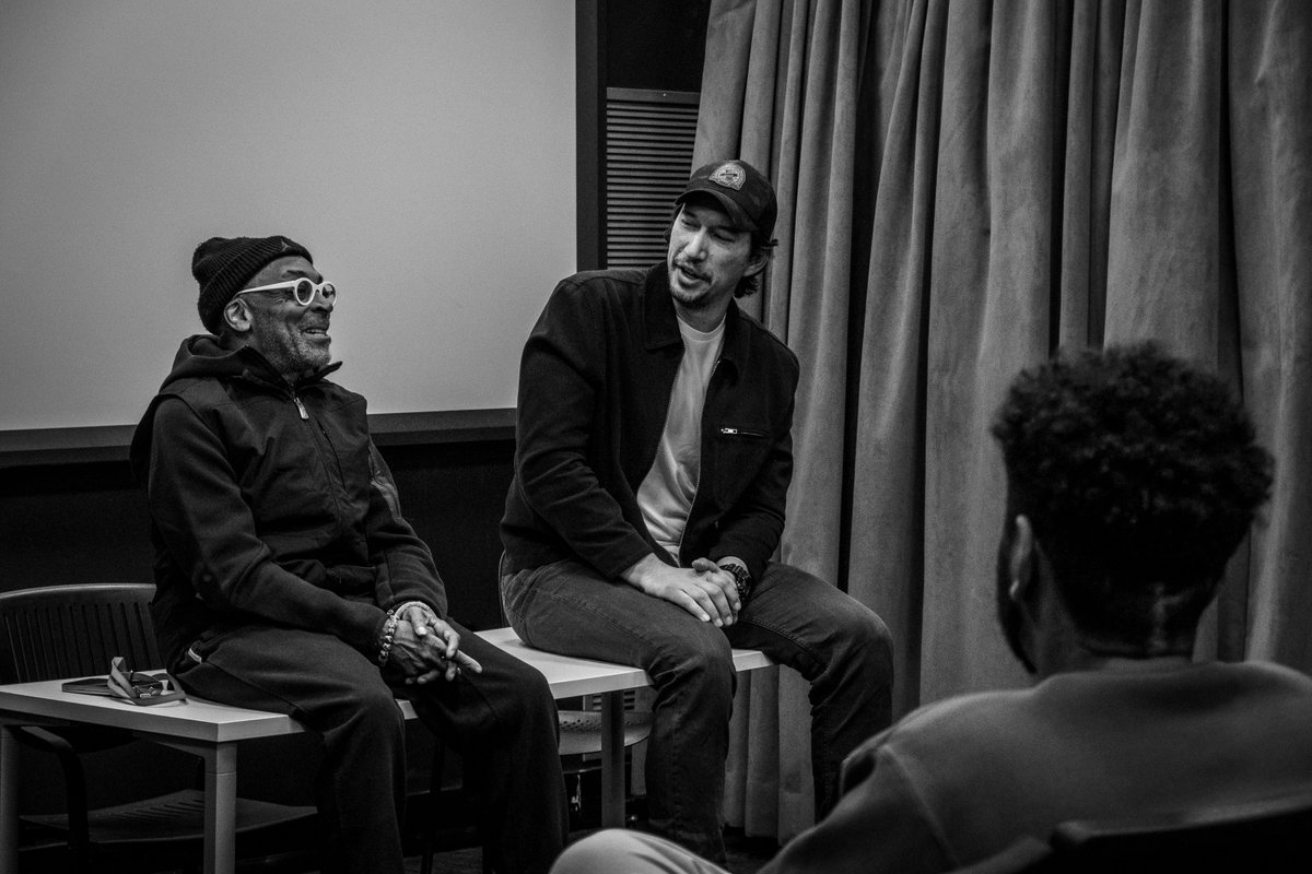 neonrated's tweet photo. Class is in session.
Adam Driver reunites with Spike Lee for a screening of PAPER TIGER. Only in theaters November. https://t.co/aQst6wlzvt