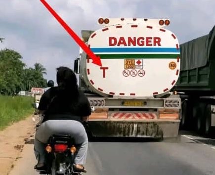 Thewrldbaby's tweet photo. I’m curious to ask, what’s the meaning of the T on all these tankers https://t.co/So5LqmFVTa