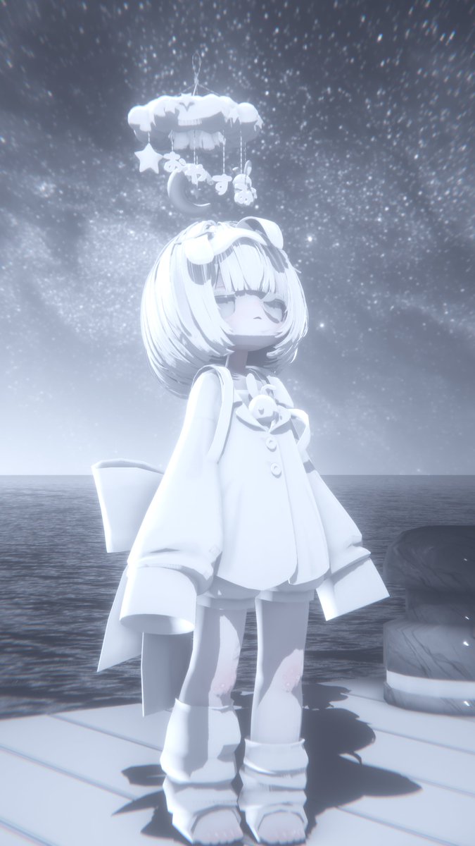 Macaron__Tea's tweet photo. ←Poiyomi     liltoon→

プリセット比較
結論：ワールドや好みによってかわる。

Poiyomi：ドールや陶器のようなマット感。
立体感では安定に強い。私は断然こっち派

liltoom：透明度が高く透き通って儚げな印象。
私の撮影用ライトを受けると影がジャギる。
Shadows付きのライトは不向き https://t.co/aO8q5PxL4n