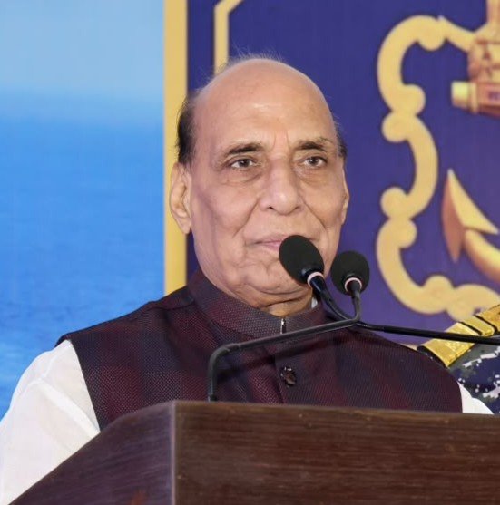 prodefencejammu's tweet photo. Raksha Mantri Shri @rajnathsingh attended a Barakhana organised by the @IN_HQENC in Visakhapatnam on October 05, 2026 and interacted with @indiannavy personnel and their families. He commended the personnel for their unwavering commitment to safeguarding India’s maritime interests and lauded the sacrifices and steadfast support of their families.

He highlighted the Indian Navy’s growing maritime prowess, recalling its valour during the 1971 War, including Operation Trident, and its transformation into a modern, indigenous force. RM said India must advance “from the seas towards prosperity and power”, with the oceans serving as an avenue for national development, strategic strength and prosperity.

Read here: https://t.co/aTZ8GI50qN…

@DefenceMinIndia
@SethSanjayMP
@SpokespersonMoD 
@IndiannavyMedia 
@ANI
